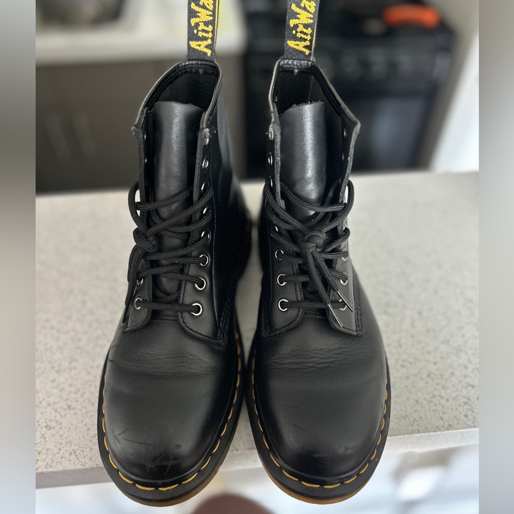 Dr.Martens High Top Leather Boots